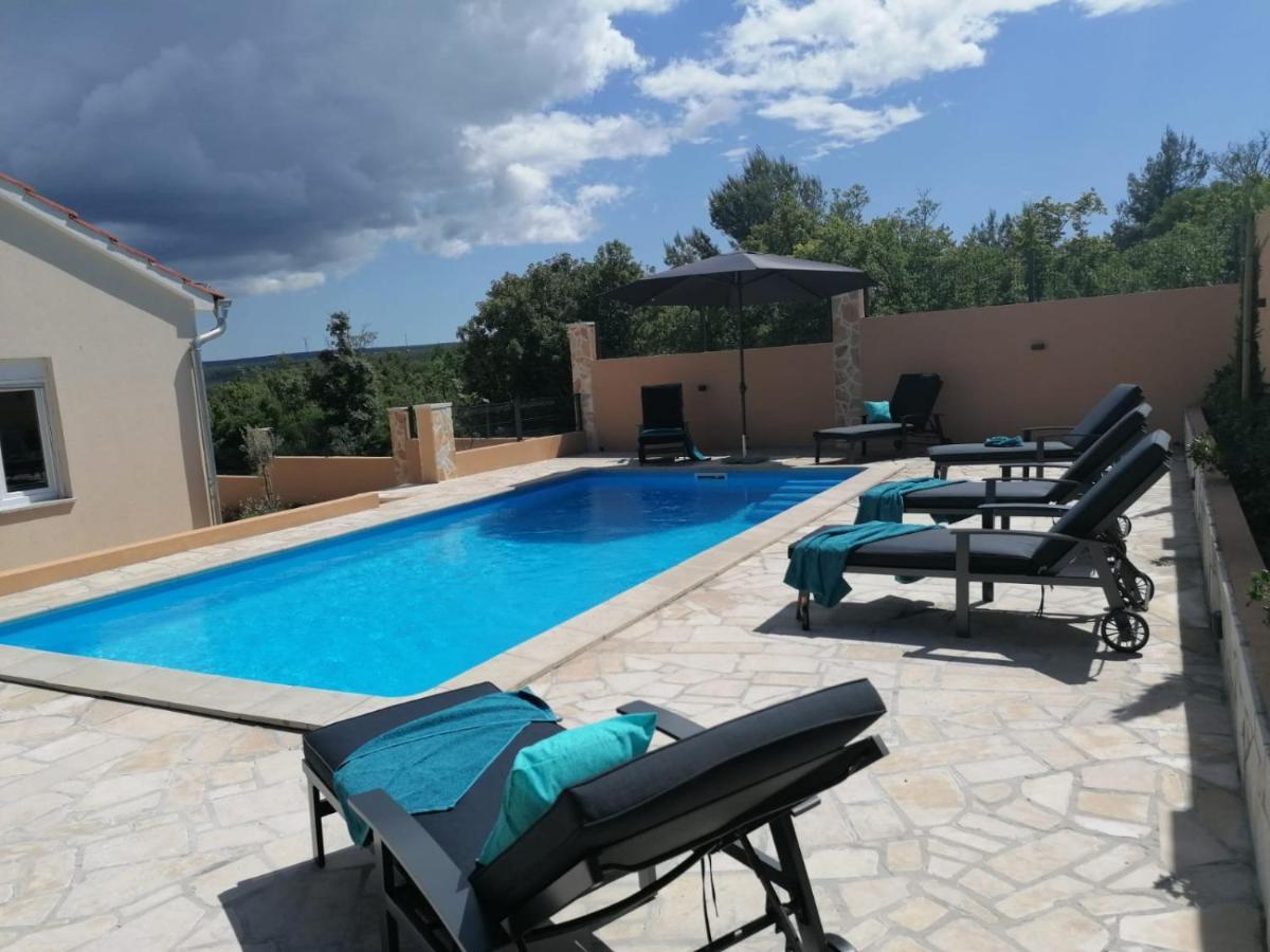 Villa Mir Pridraga Экстерьер фото
